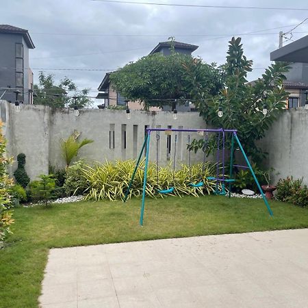 Seafront Residences Vacation Getaway Сан Хуан Екстериор снимка